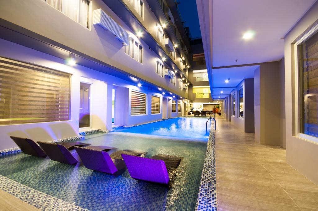 โรงแรมโบราไกย์ อัพทาวน์ Balabag  ภายนอก รูปภาพ